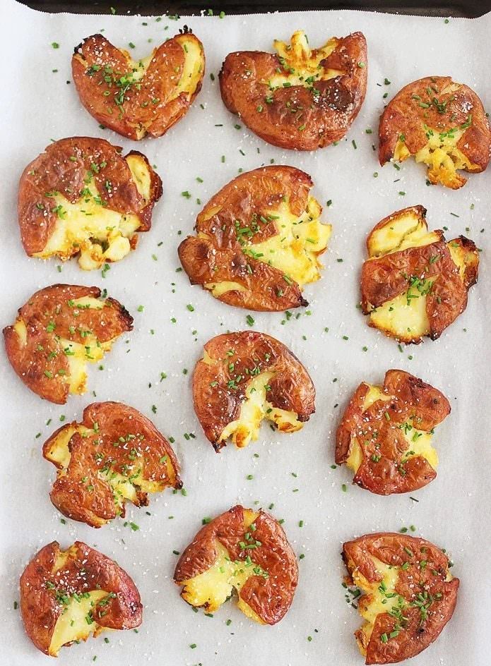 Crispy-Salt-and-Vinegar-Smashed-Potatoes-695x1024